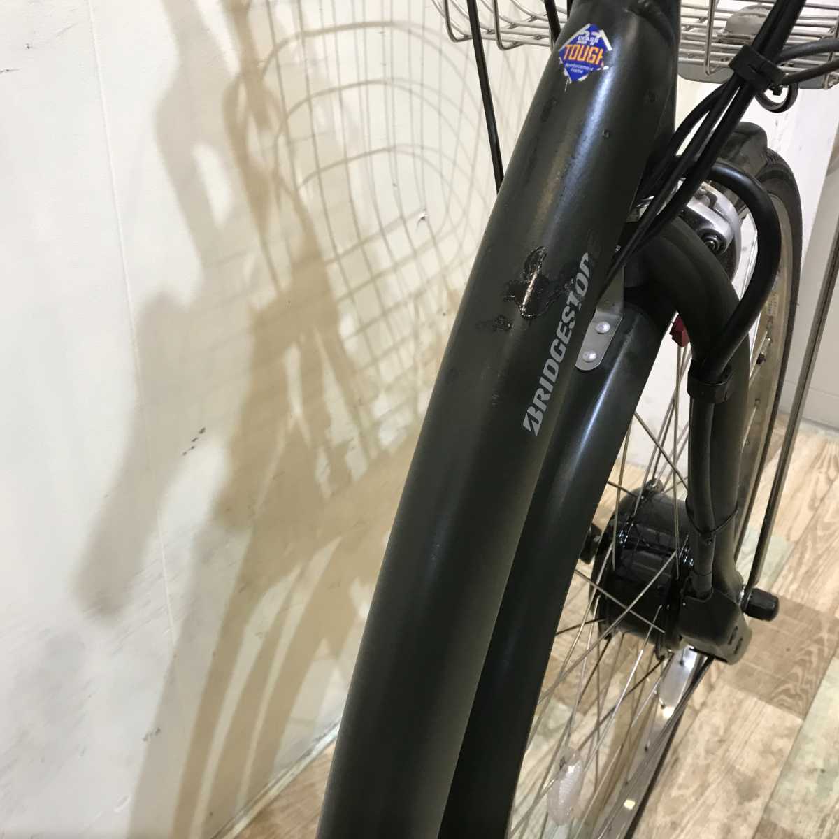 ブリヂストン フロンティア ロイヤル カーキ 26インチ KS050  【中古車】