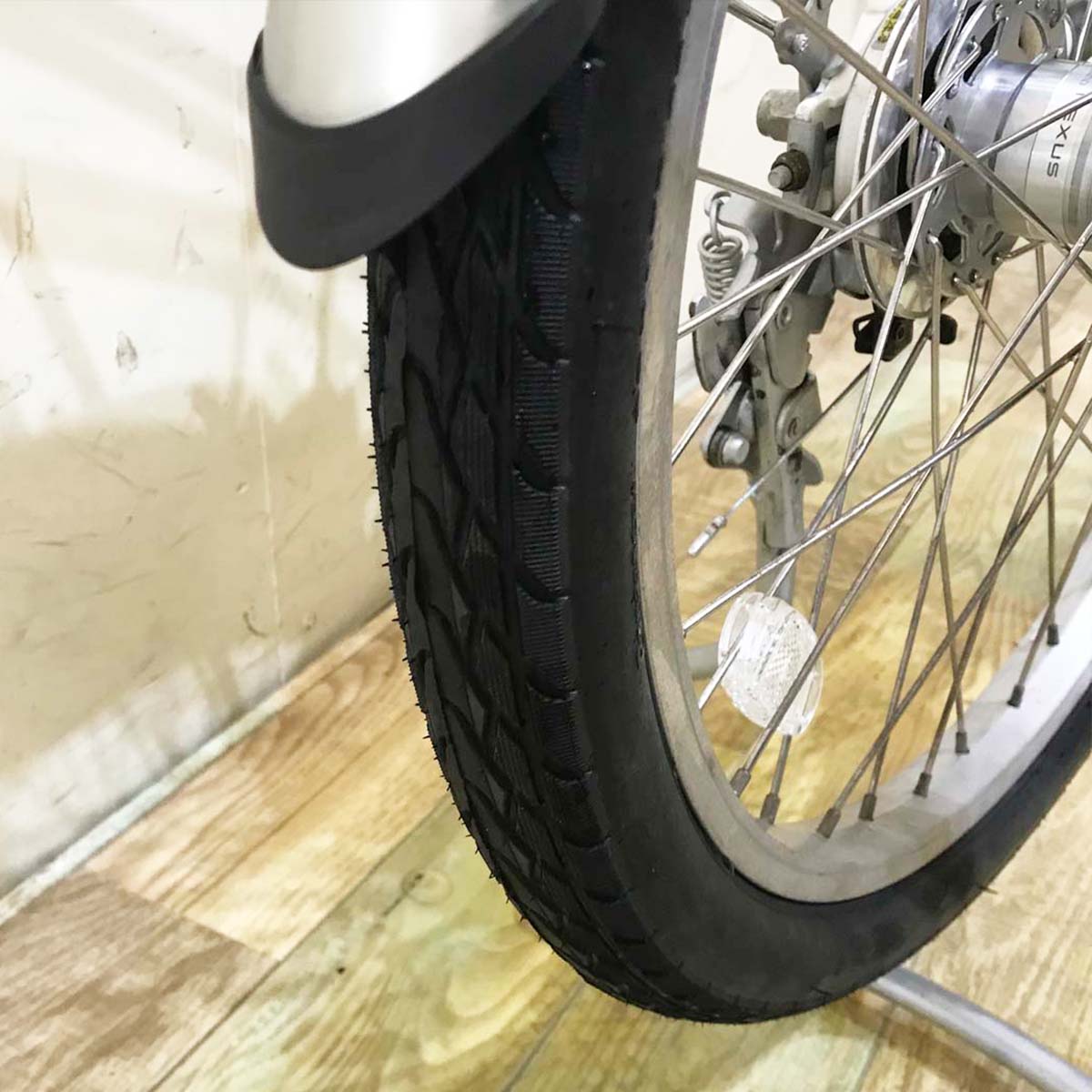 パナソニック ビビ LS ホワイト 20インチ KB036 【中古車】