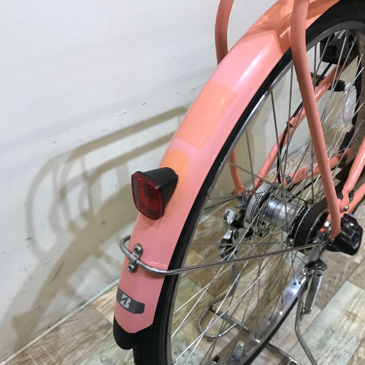 ブリヂストン フロンティア ロイヤル ピンク 26インチ KS051 【中古車】