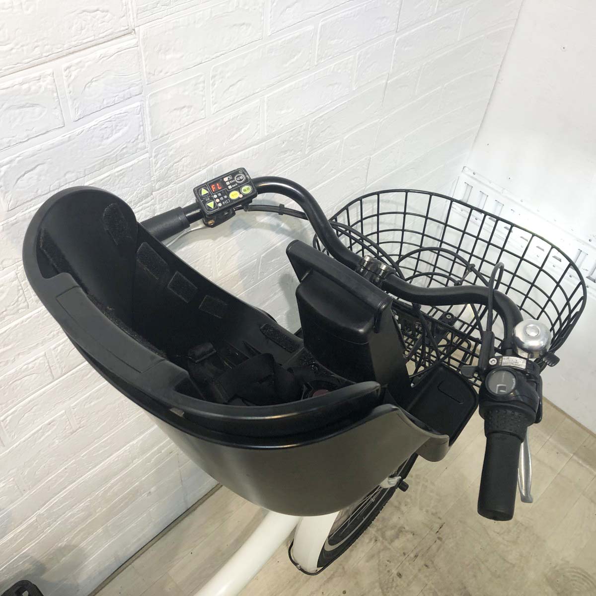 ブリヂストン ビッケ2e ホワイト 20インチ YH071 【中古車】