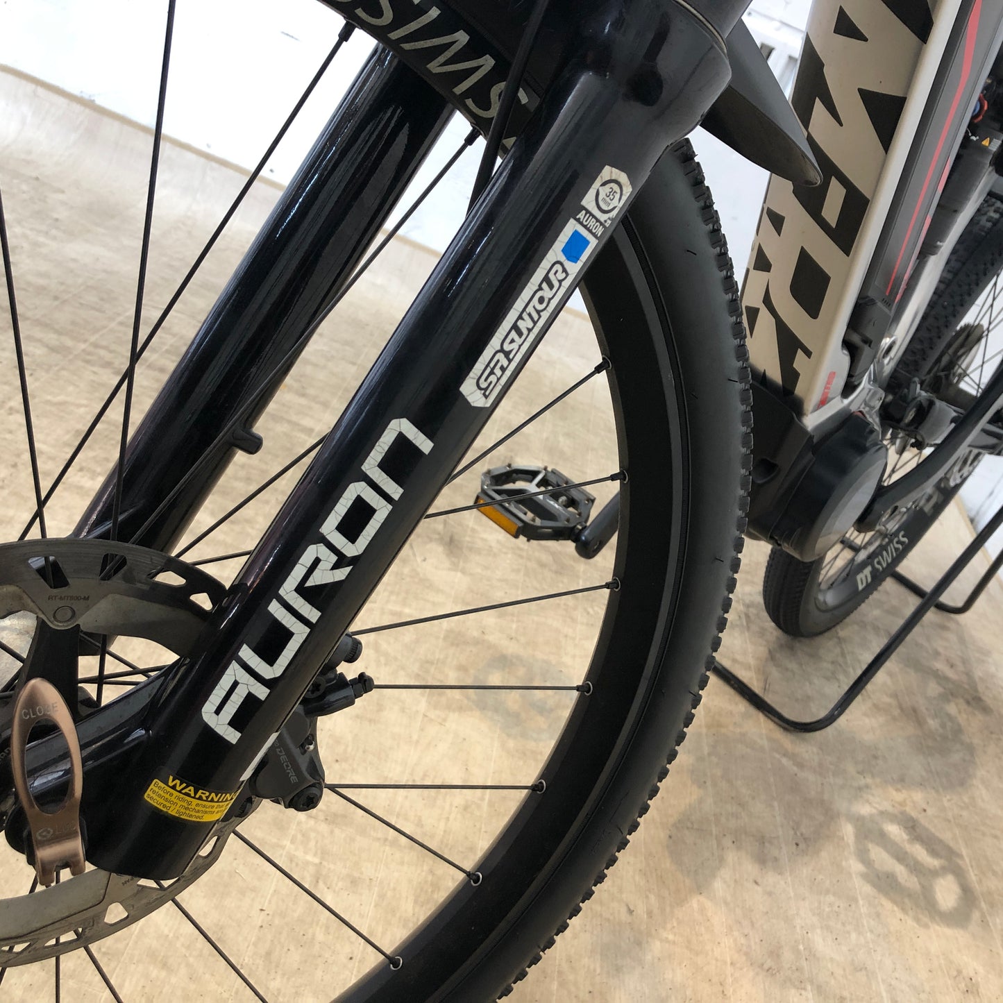 パナソニック XM-D2 V EWMD242 シルバー 27.5インチ SR367Y e-MTB e-bike 【中古車】