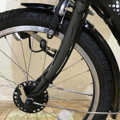 ブリヂストン アンジェリーノ プティット e カーキ 20インチ KW110【中古車】