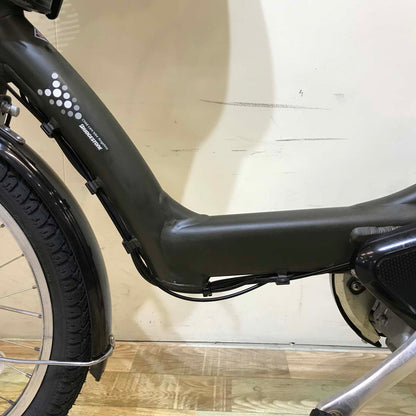 ブリヂストン アンジェリーノ プティット e カーキ 20インチ KW110【中古車】