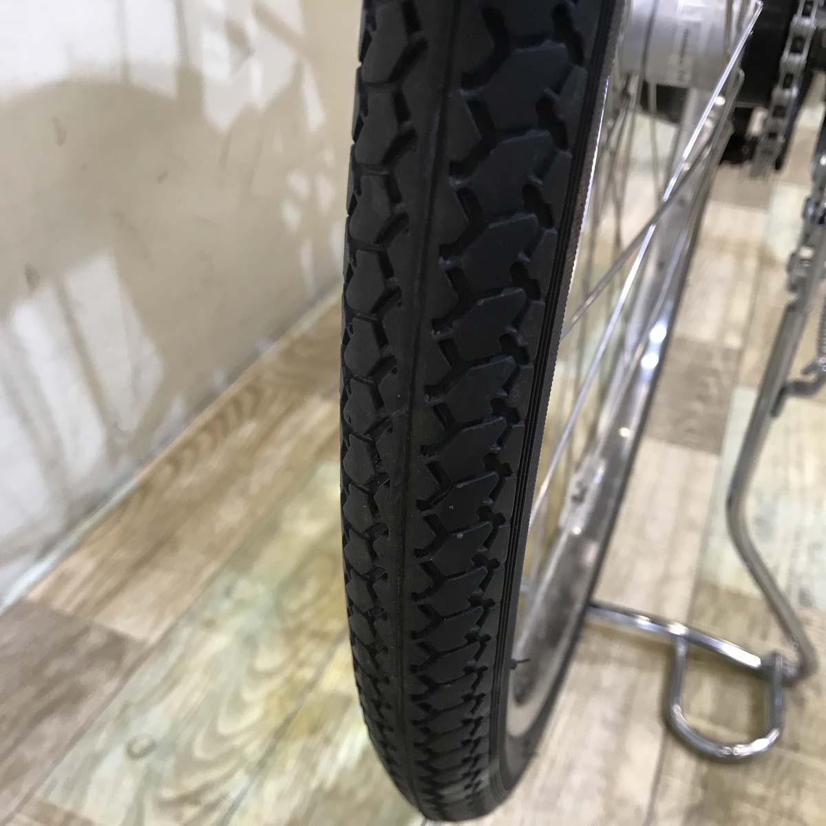 ブリヂストン アシスタ ライト シルバー 26インチ KW111【中古車】