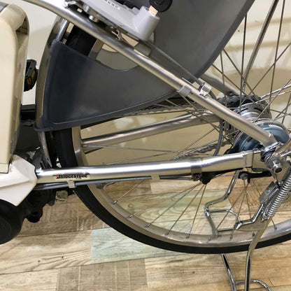 ブリヂストン アシスタ ライト シルバー 26インチ KW111【中古車】