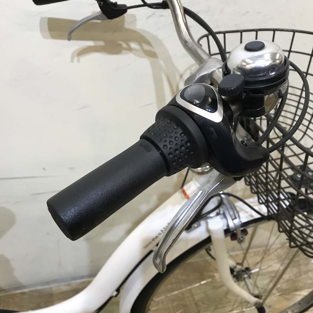 中古電動自転車  ヤマハ PAS ナチュラ ホワイト 26インチ KB042 