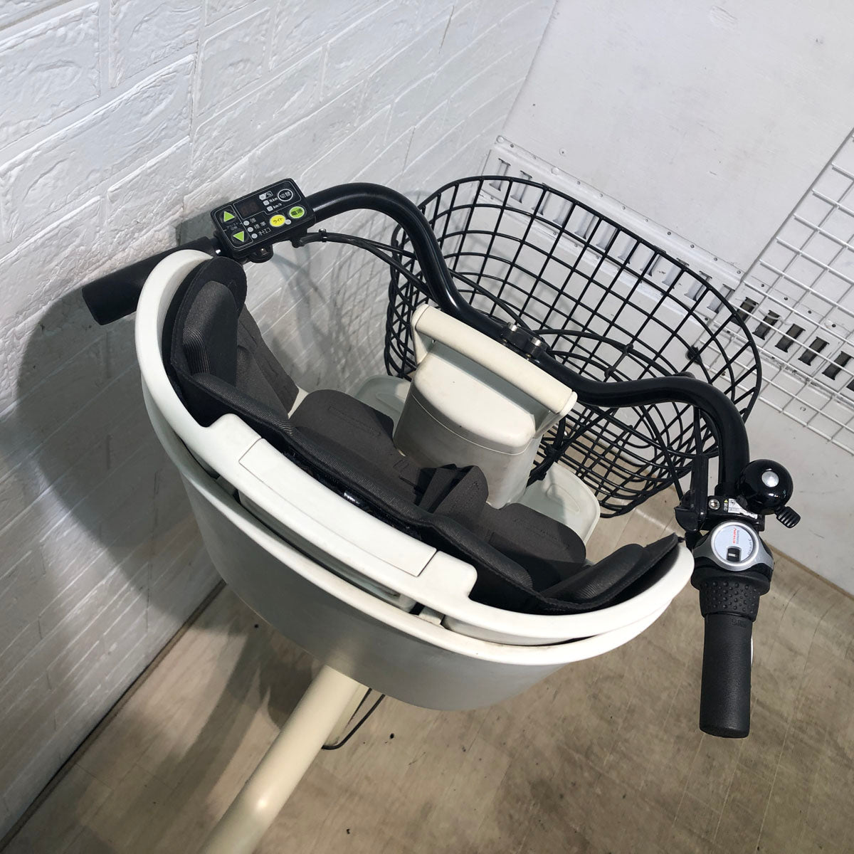 中古電動自転車 ブリヂストン bikke 2 e ビッケ ツー イー ベージュ 20インチ YC057
