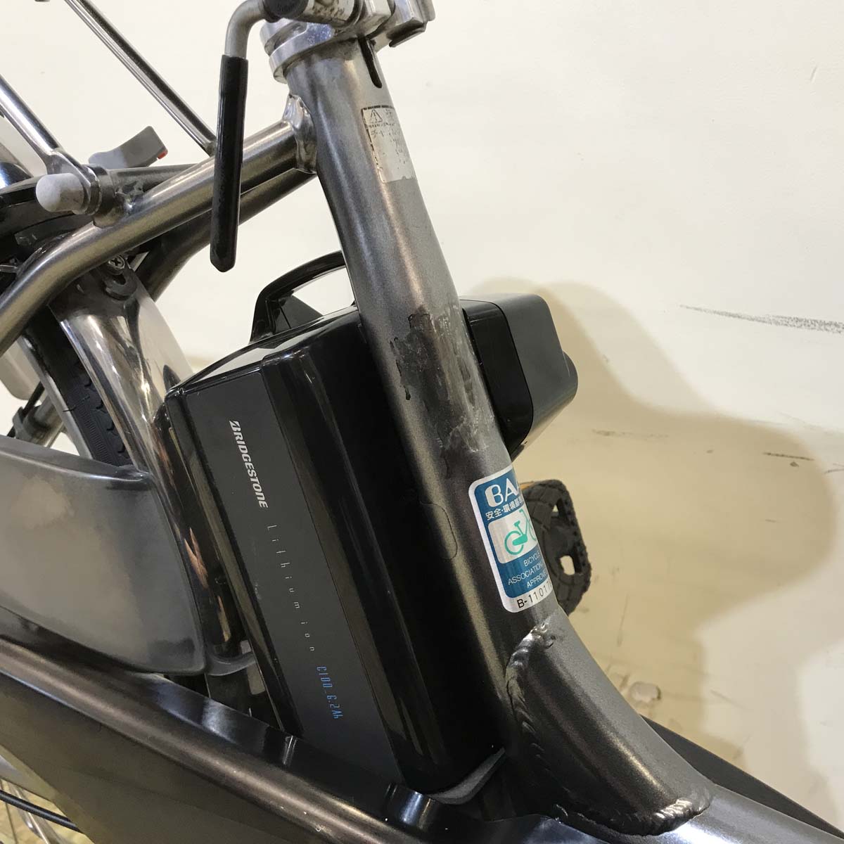 中古電動自転車 ヤマハ PAS ナチュラ シルバー 26インチ KG052