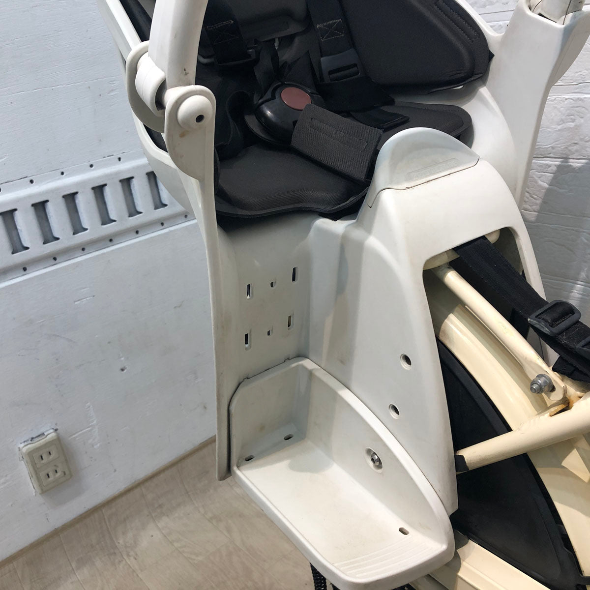 ブリヂストン bikke 2 e ビッケ ツー イー ベージュ 20インチ YC057 【中古車】