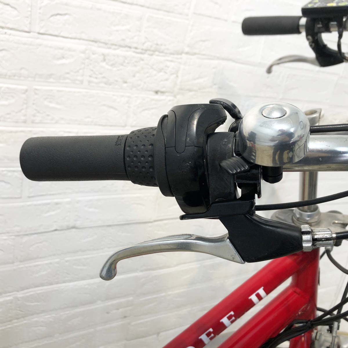ブリヂストン ハイディ2 レッド 26インチ YH077 【中古車】
