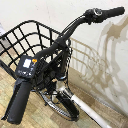 パナソニック グリッター ホワイト 20インチ KG055 【中古車】