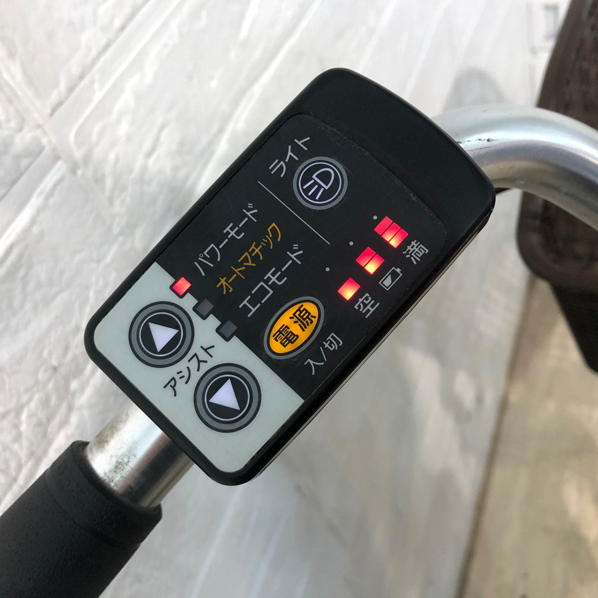 中古電動自転車 ブリヂストン アシスタ ベーシック ブラウン 26インチ YC064