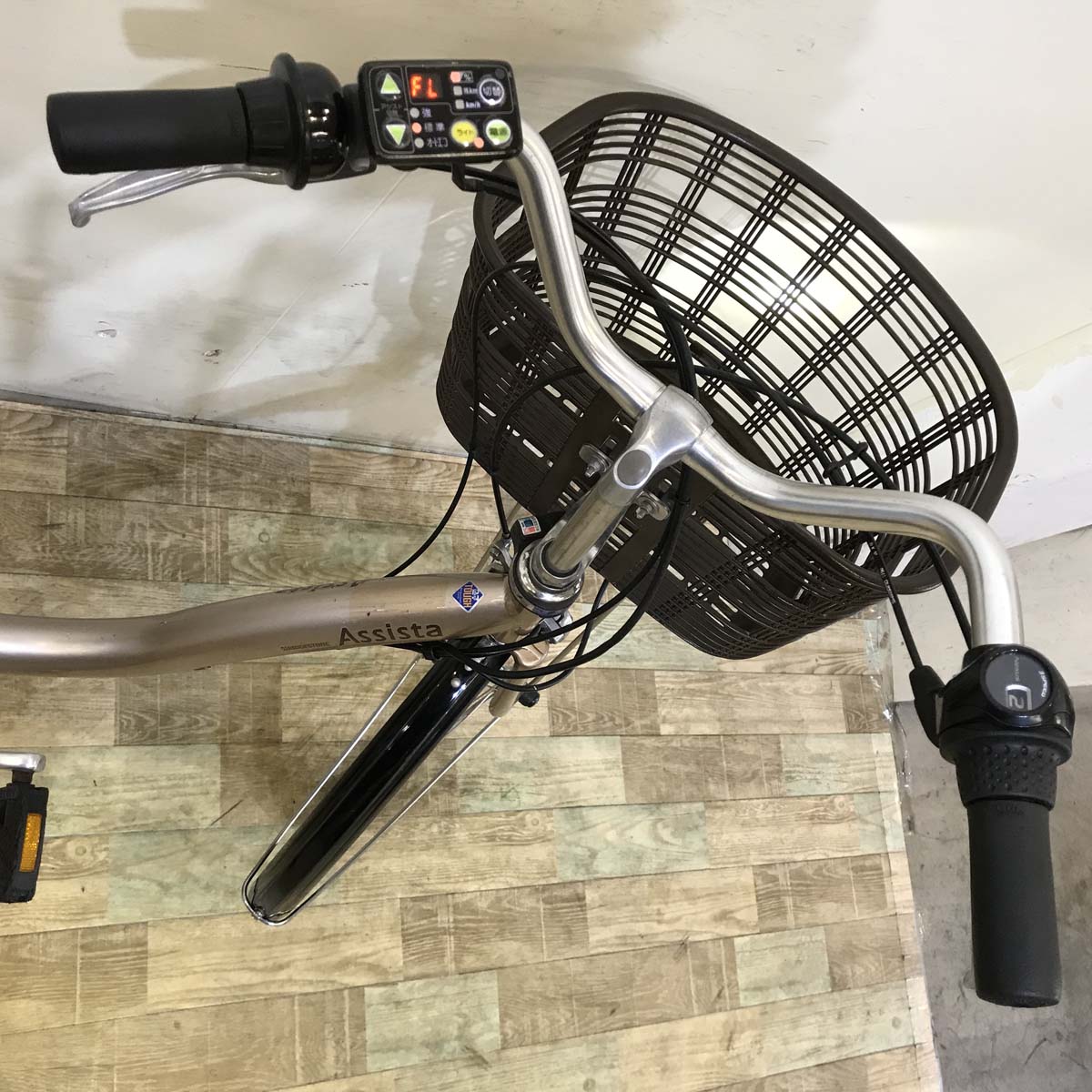 中古電動自転車 ブリヂストン アシスタDX ベージュ 26インチ KG059