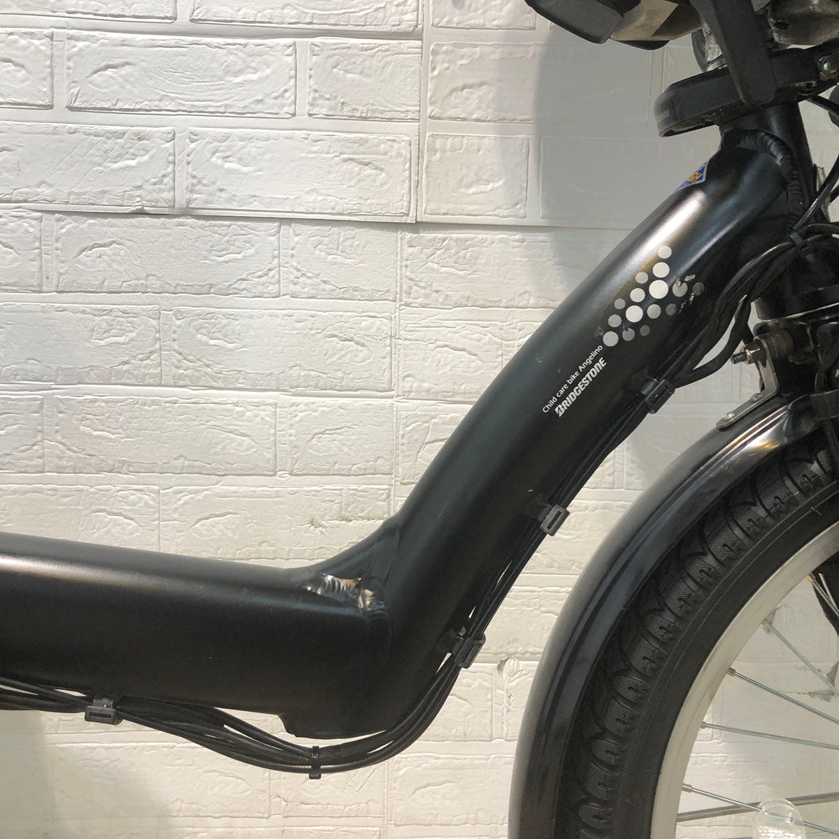 中古電動自転車 新品バッテリー ブリヂストン アンジェリーノ プティット e ブラック 20インチ YC066