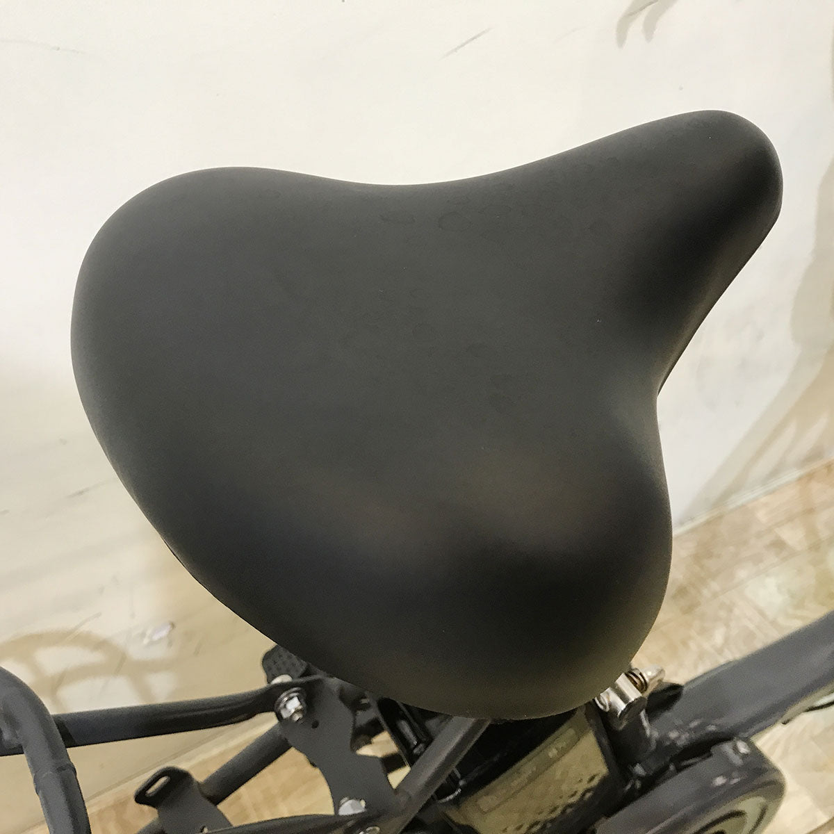 パナソニック ギュットステージ グレー 22インチ KG060 【中古車】