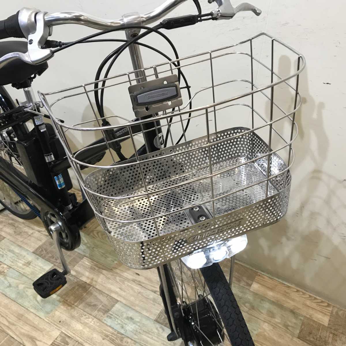 ブリヂストン アルベルト e ブラック 27インチ KS066 【中古車】