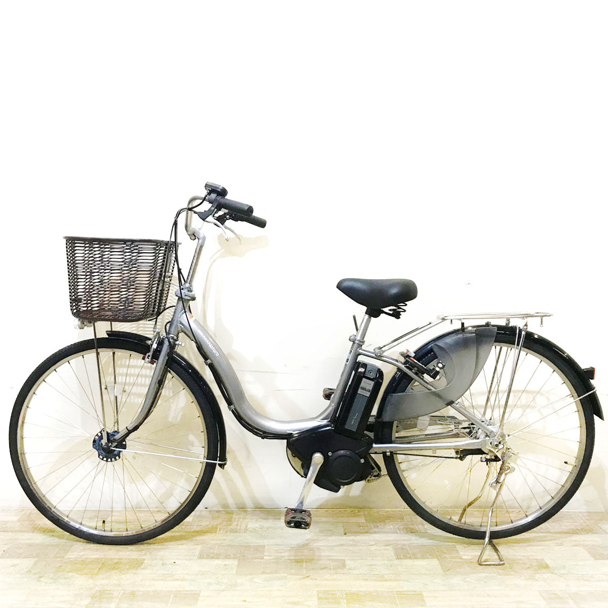 中古電動自転車 ヤマハ PAS ナチュラ M シルバー 26インチ KB054