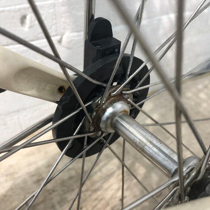 ブリヂストン アシスタ ホワイト 26インチ YQ043 【中古車】