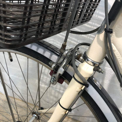ブリヂストン アシスタ ホワイト 26インチ YQ043 【中古車】