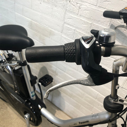 パナソニック ビビ EX シルバー 24インチ YC070 【中古車】