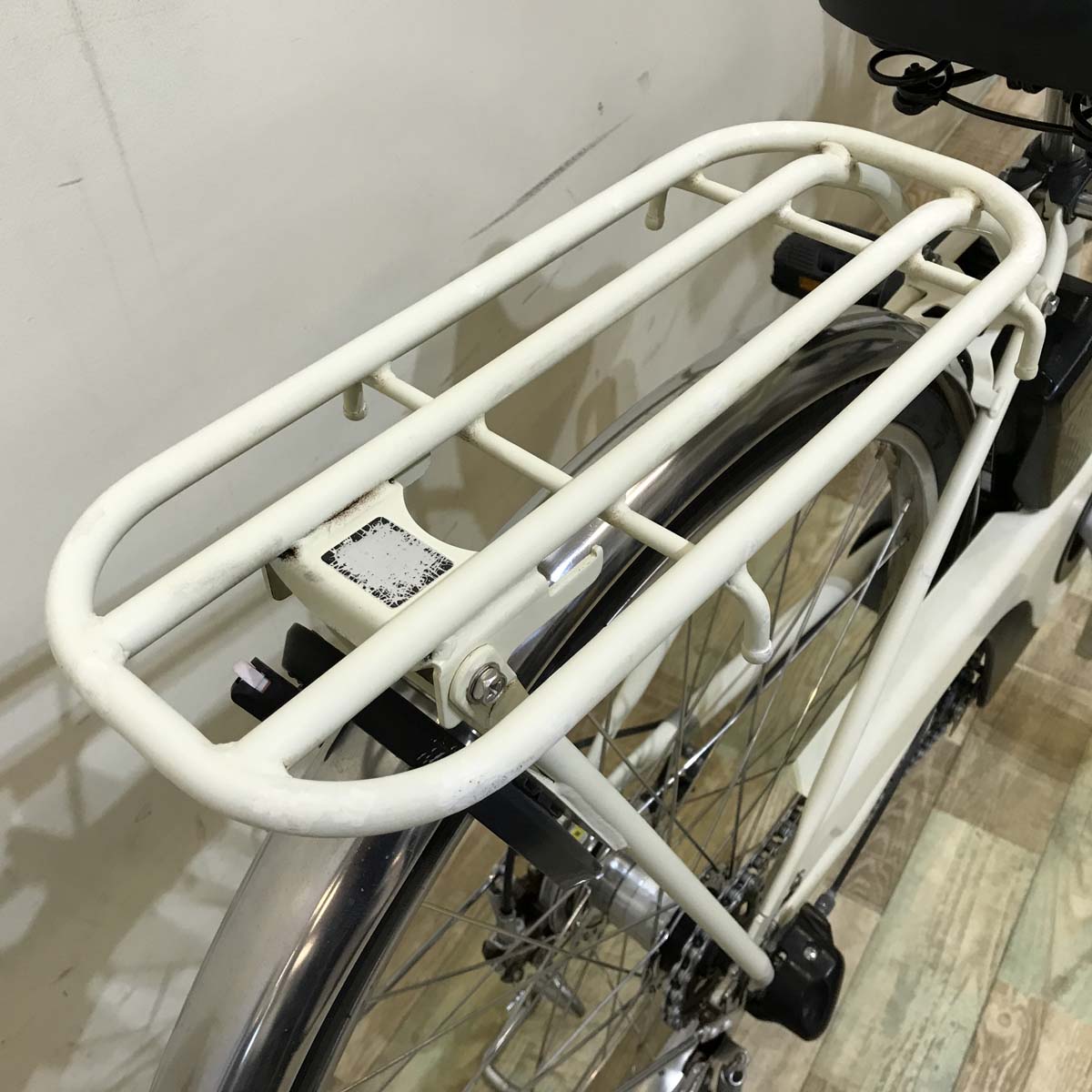 パナソニック ビビ DX アイボリー ホワイト 26インチ KW122 【中古車】