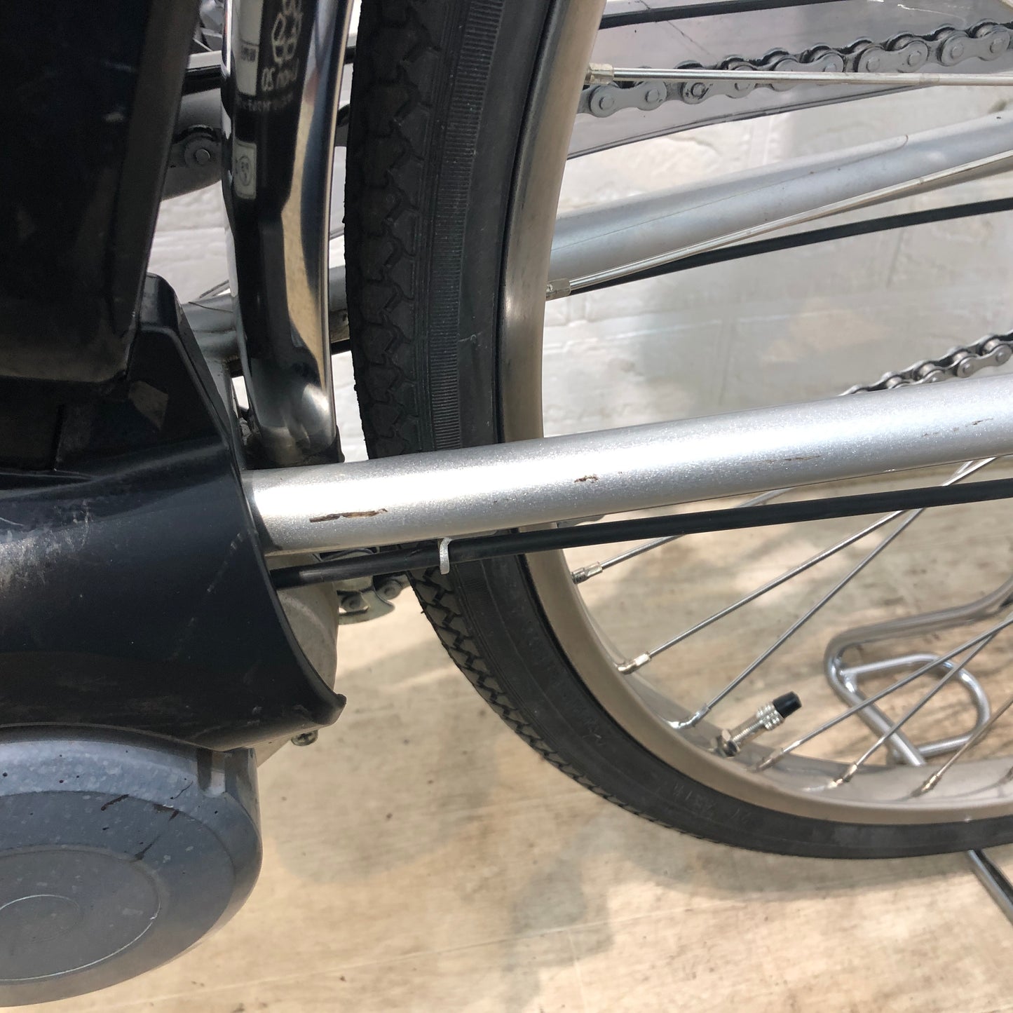 パナソニック ティモ DX シルバー 27インチ YQ045 【中古車】