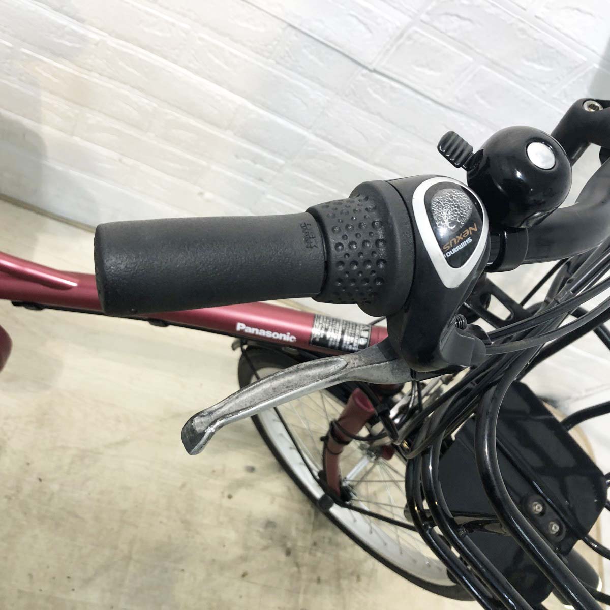 パナソニック グリッター レッド 20インチ YH093 【中古車】