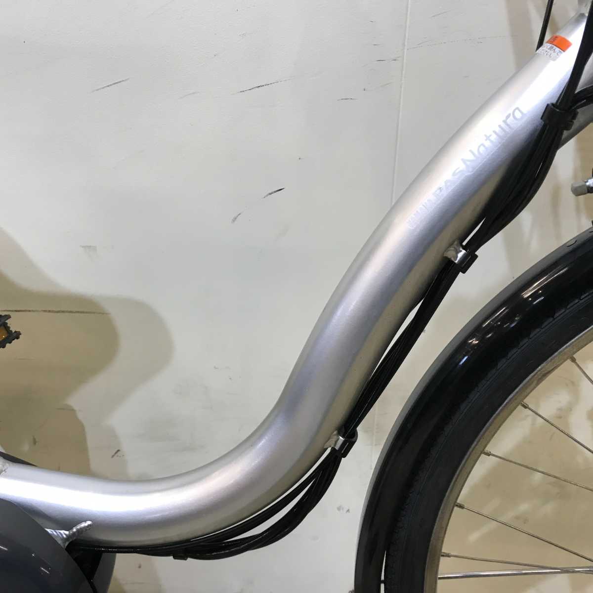 aniol4734 ヤマハ PASナチュラ 26インチ シルバー SOLD OUT】電動自転車 YAMAHA PAS ナチュラ シルバー 26インチ