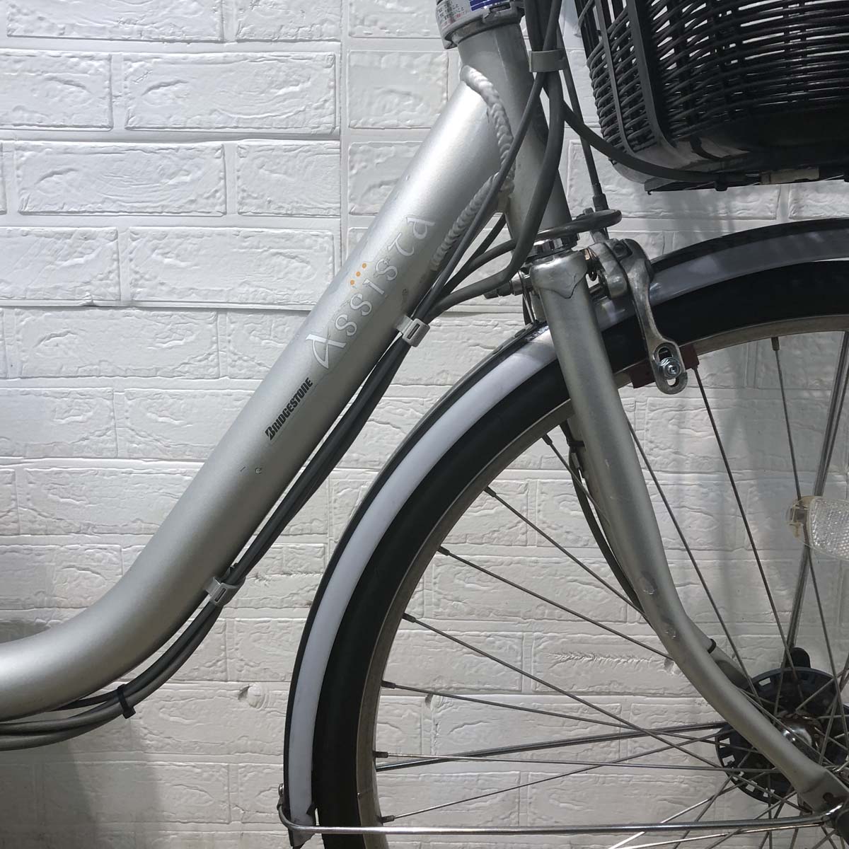 ブリヂストン アシスタ シルバー 26インチ YC075【中古車】