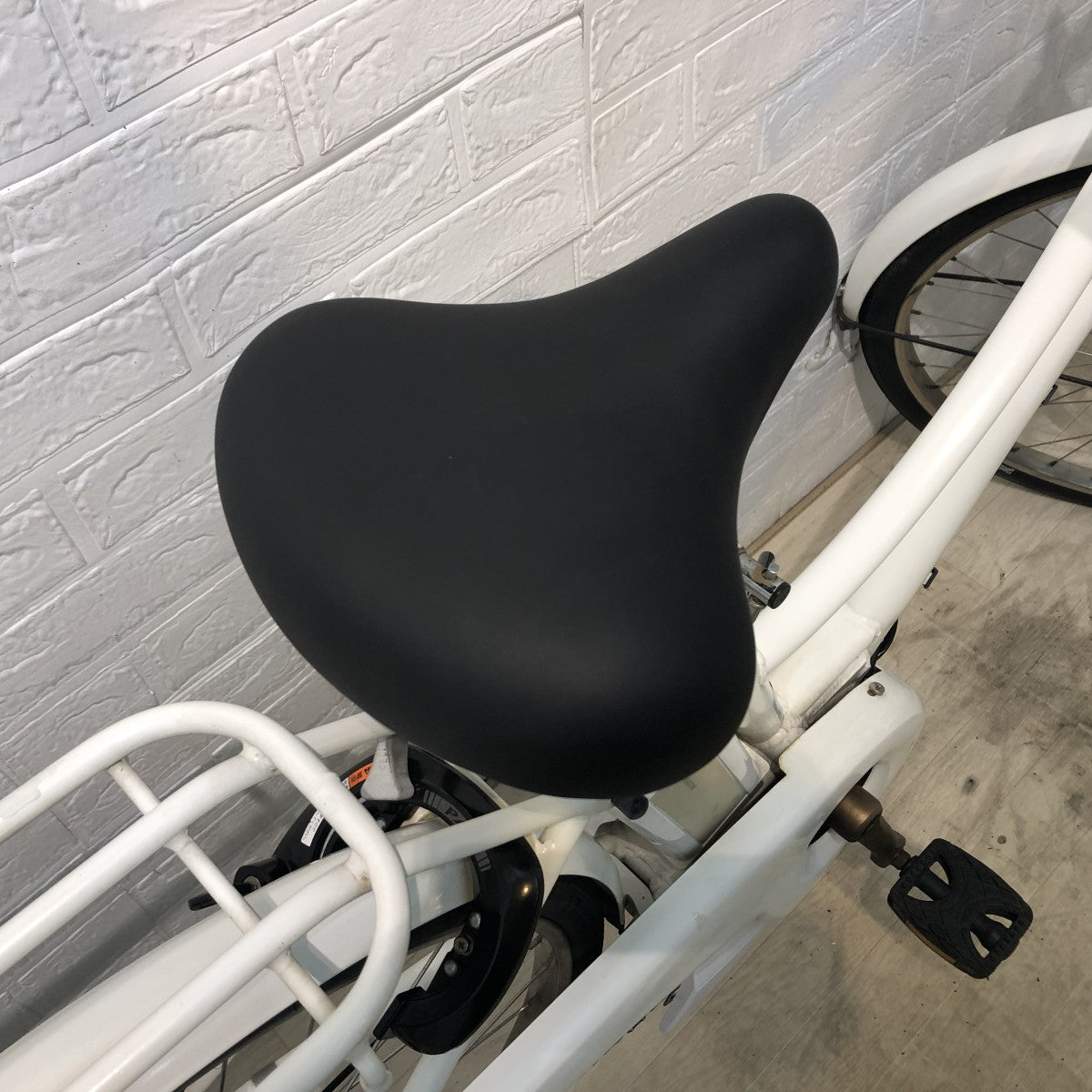中古電動自転車 ヤマハ PAS アミ ホワイト 26インチ YH096