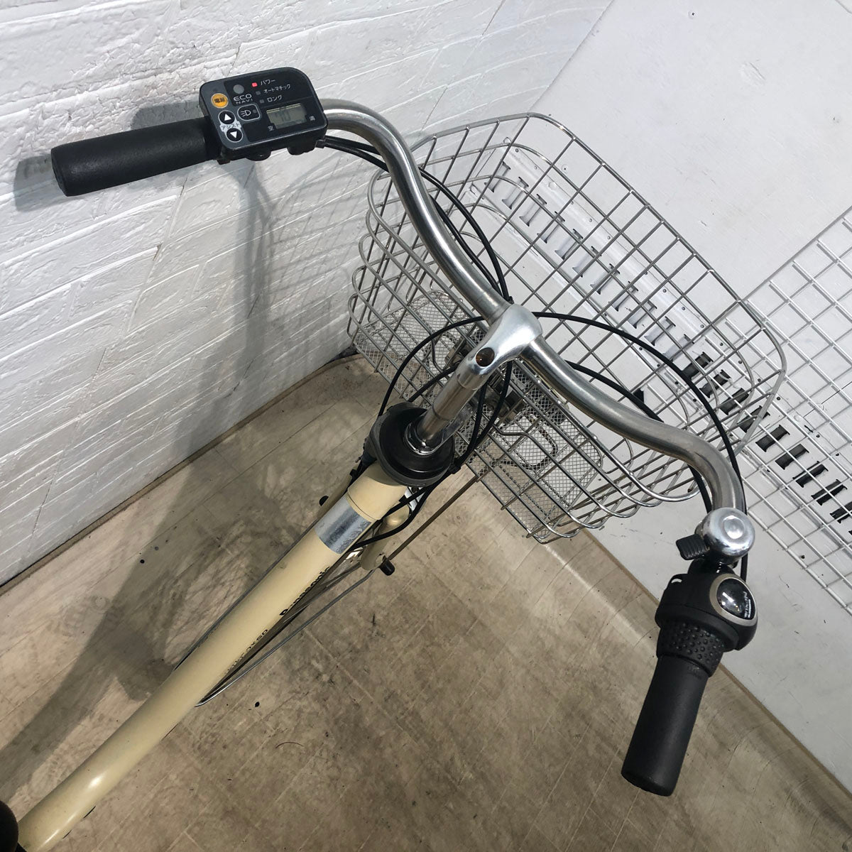 中古電動自転車 パナソニック ビビ DX SD ベージュ 26インチ YC077