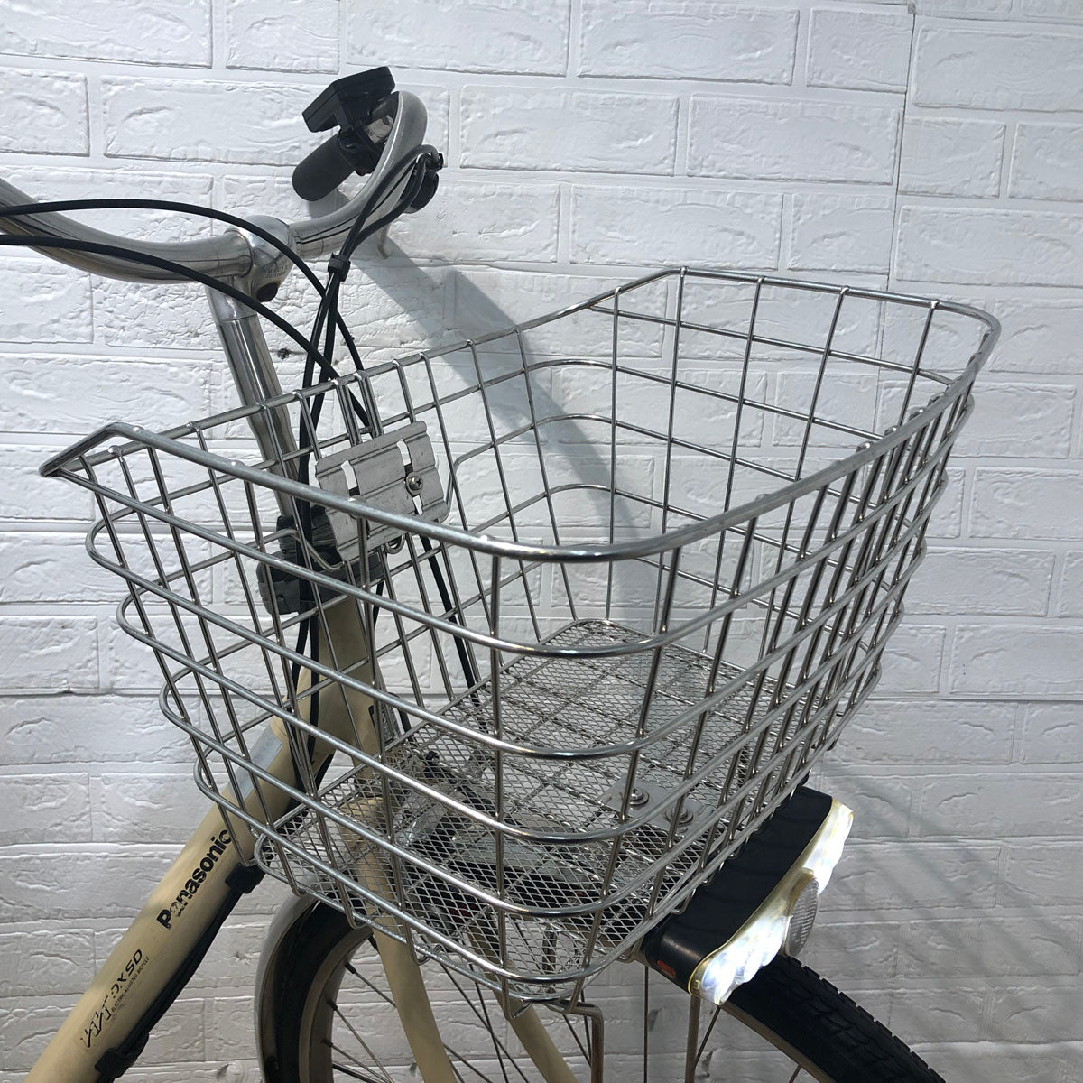 中古電動自転車 パナソニック ビビ DX SD ベージュ 26インチ YC077 – e