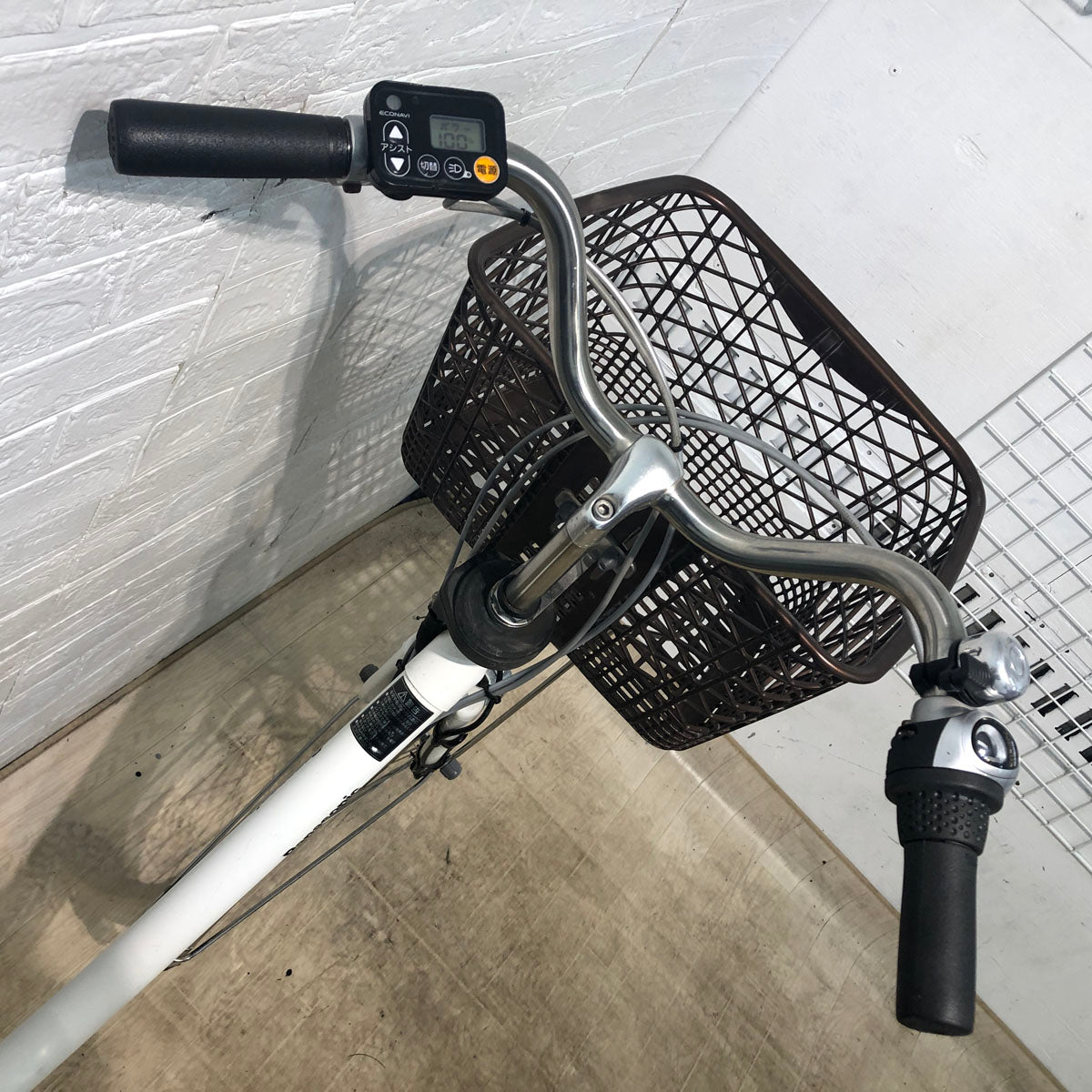 中古電動自転車 パナソニック ビビ DX ホワイト 26インチ YC079