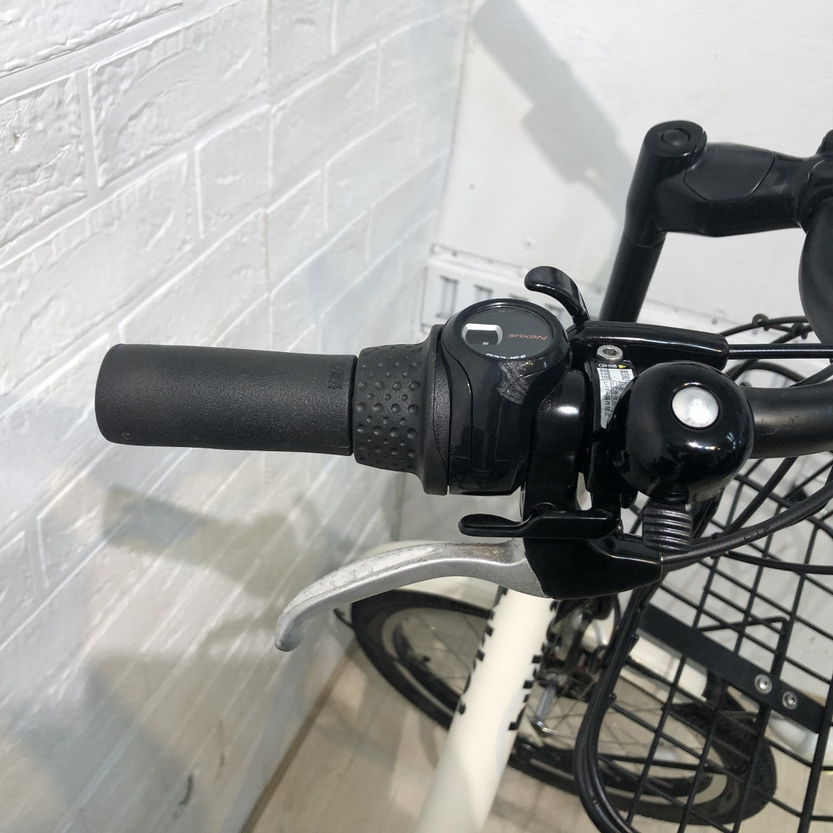ブリヂストン ビッケ2e ホワイト 20インチ YH100 【中古車】
