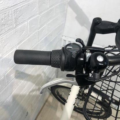 ブリヂストン ビッケ2e ホワイト 20インチ YH100 【中古車】
