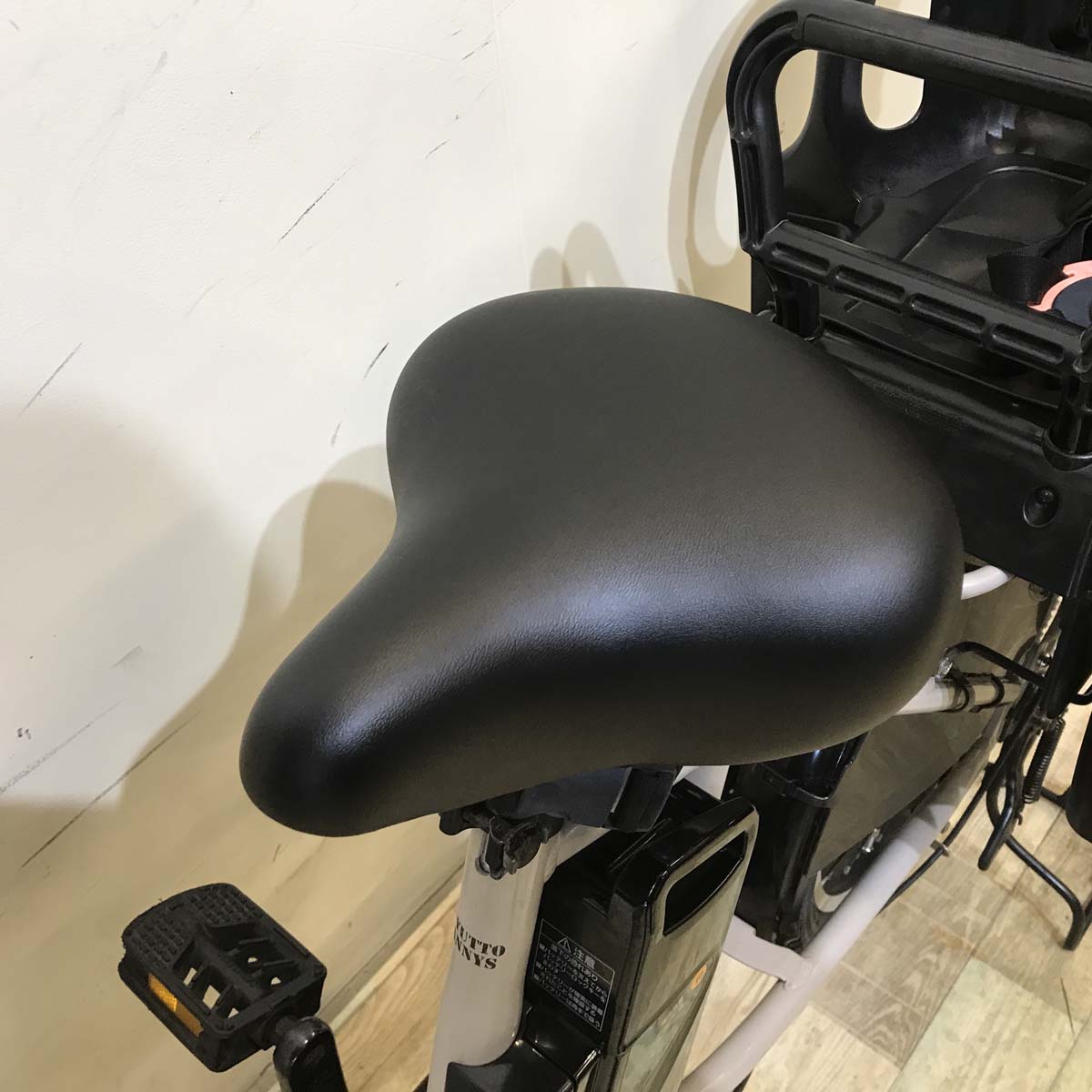 中古電動自転車 パナソニック ギュット アニーズ グレージュ 20インチ KB068