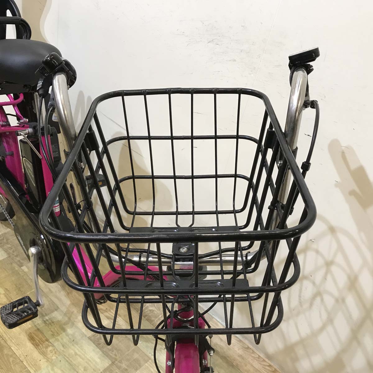 【１万円引き！】パナソニック ギュットミニ ピンク 20インチ KG075 【中古車】