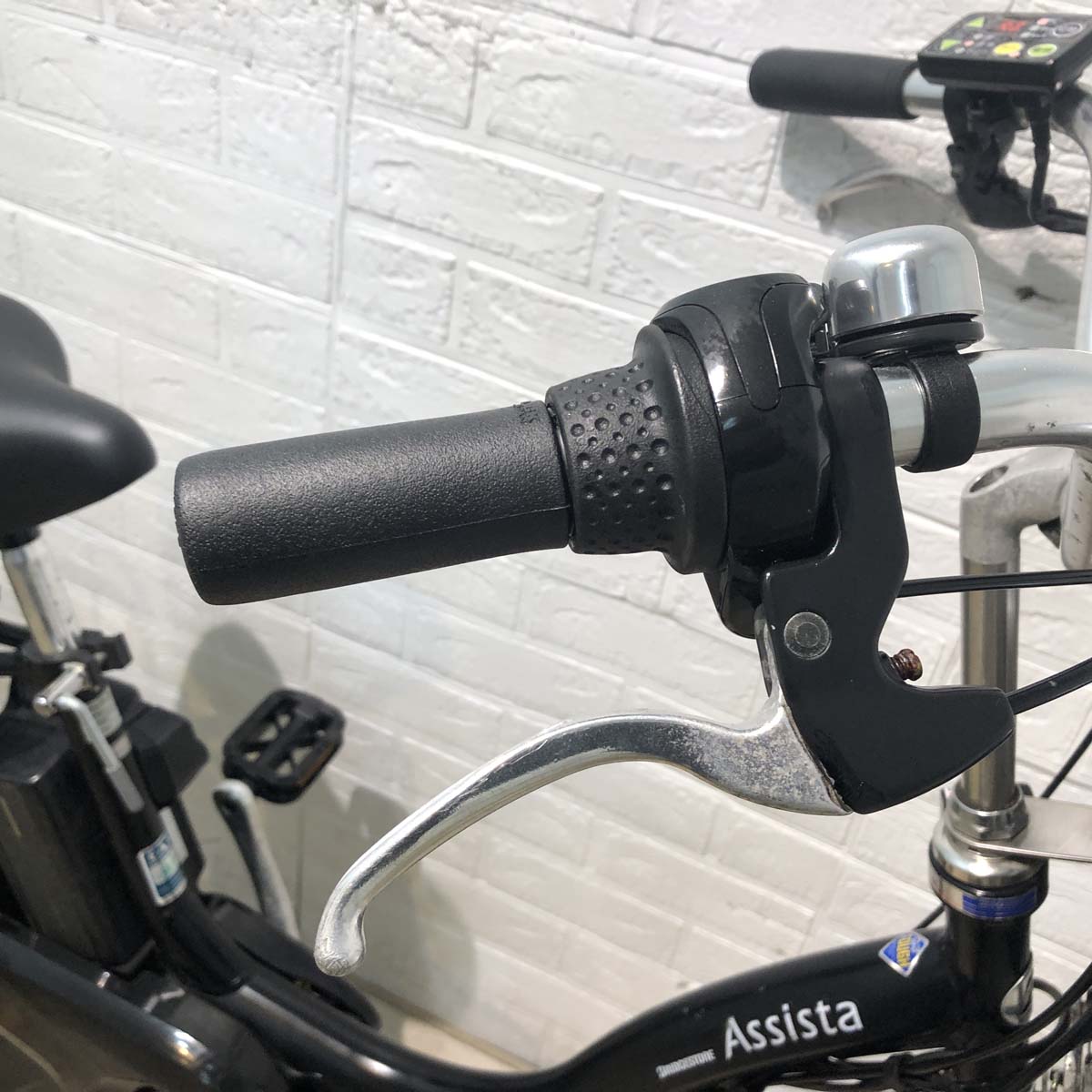ブリヂストン アシスタ DX SP ブラック 24インチ YC082【中古車】