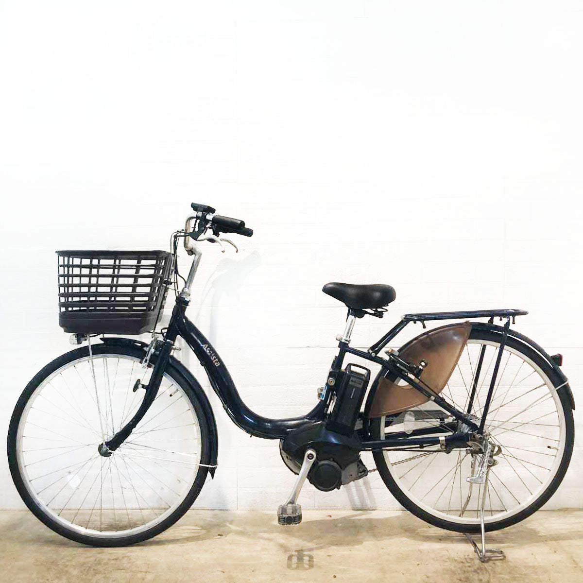 ブリヂストン アシスタ ファイン ネイビー 26インチ YQ055 【中古車】