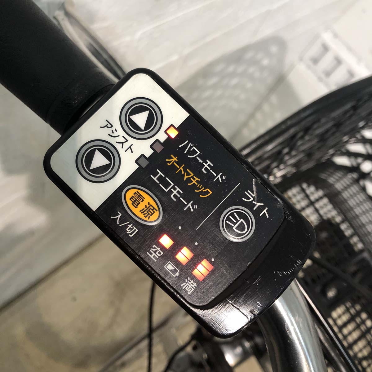 中古電動自転車 パナソニック ビビ DX シティ シルバー 27インチ YC084