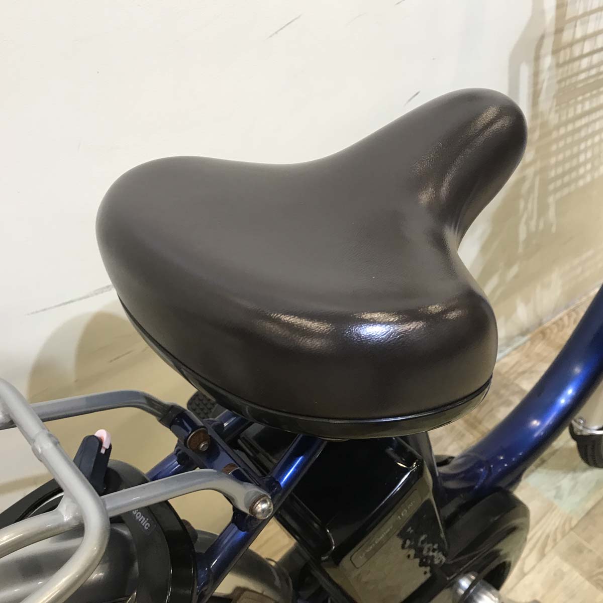 パナソニック ビビ L ネイビー 24インチ KB073 【中古車】