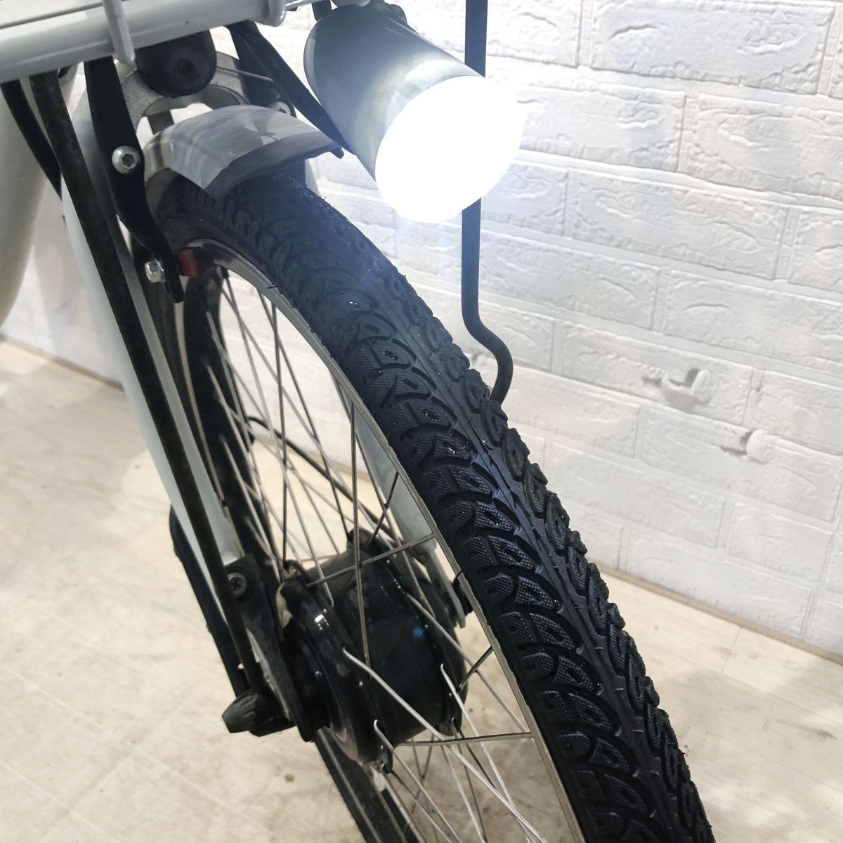 中古電動自転車 新品バッテリー ブリヂストン ビッケモブdd グレー 24×20インチ YH108