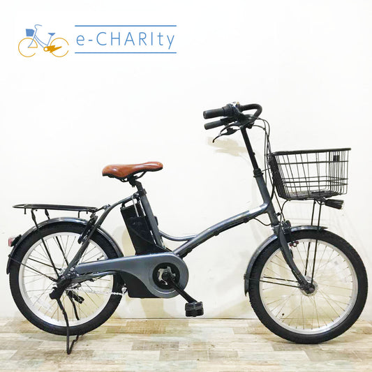 パナソニック グリッターグレー 20インチ KR053 【中古車】
