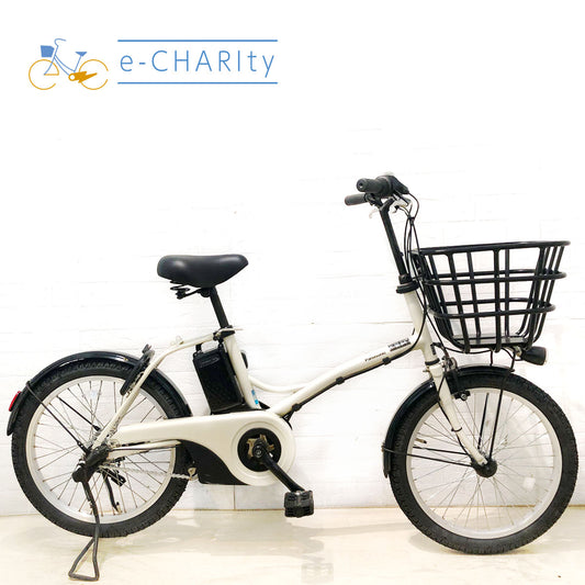 パナソニック グリッター ホワイト 20インチ YB089 【中古車】