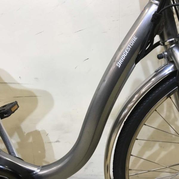 ブリヂストン フロンティア シルバー 26インチ KF112 【中古車】