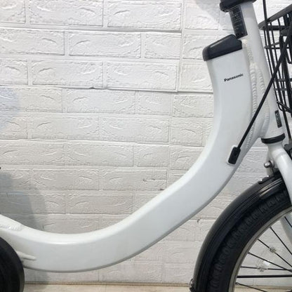 パナソニック SW マットクラウディグレー 20インチ YE141 【中古車】