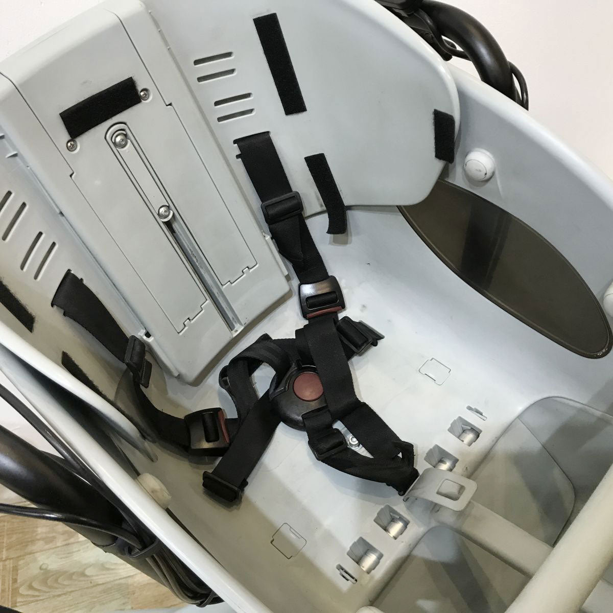 ブリヂストン ビッケポーラーe グレー 20インチ KJ126 【中古車】