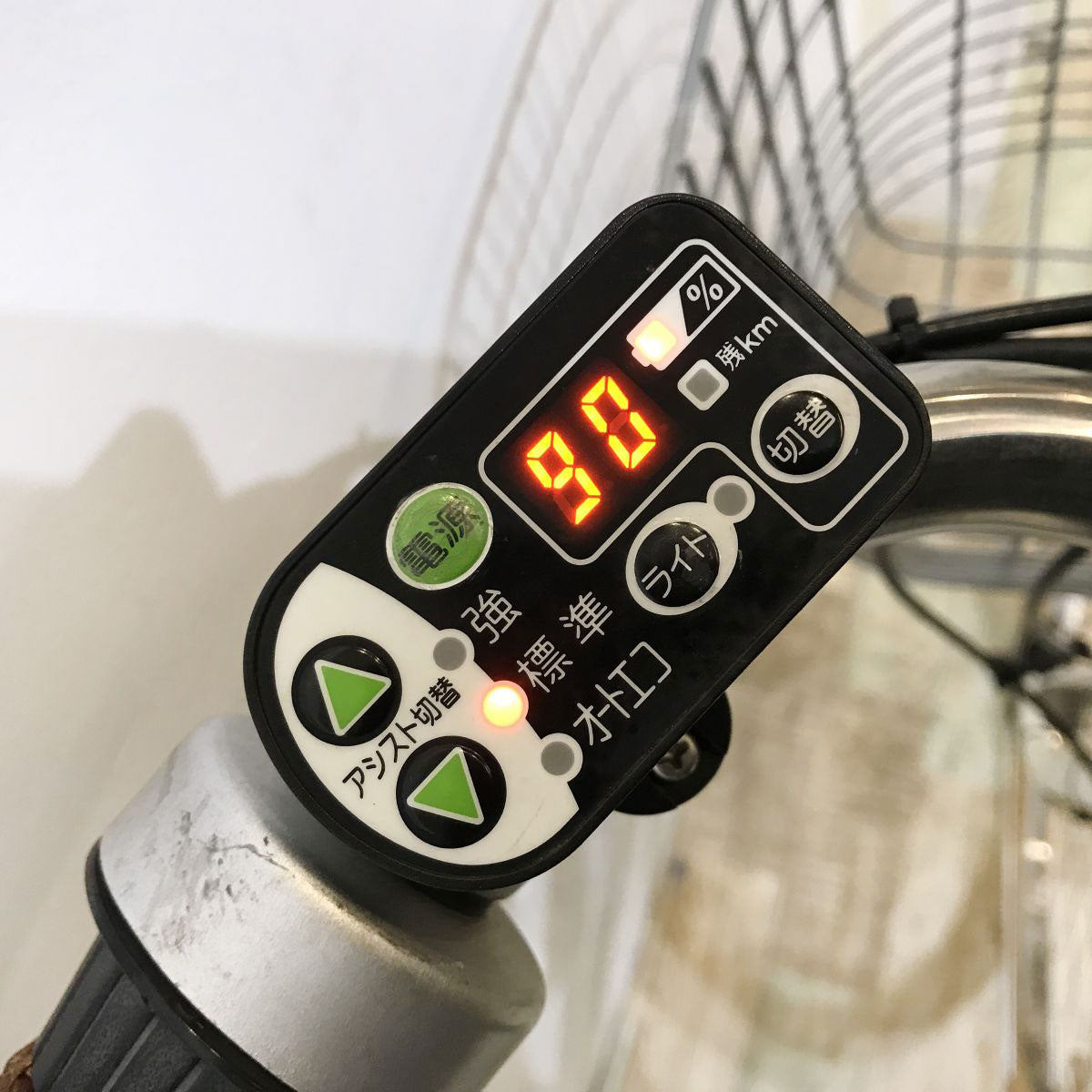 ブリヂストン アシスタポルク ホワイト 26インチ KJ127 【中古車】