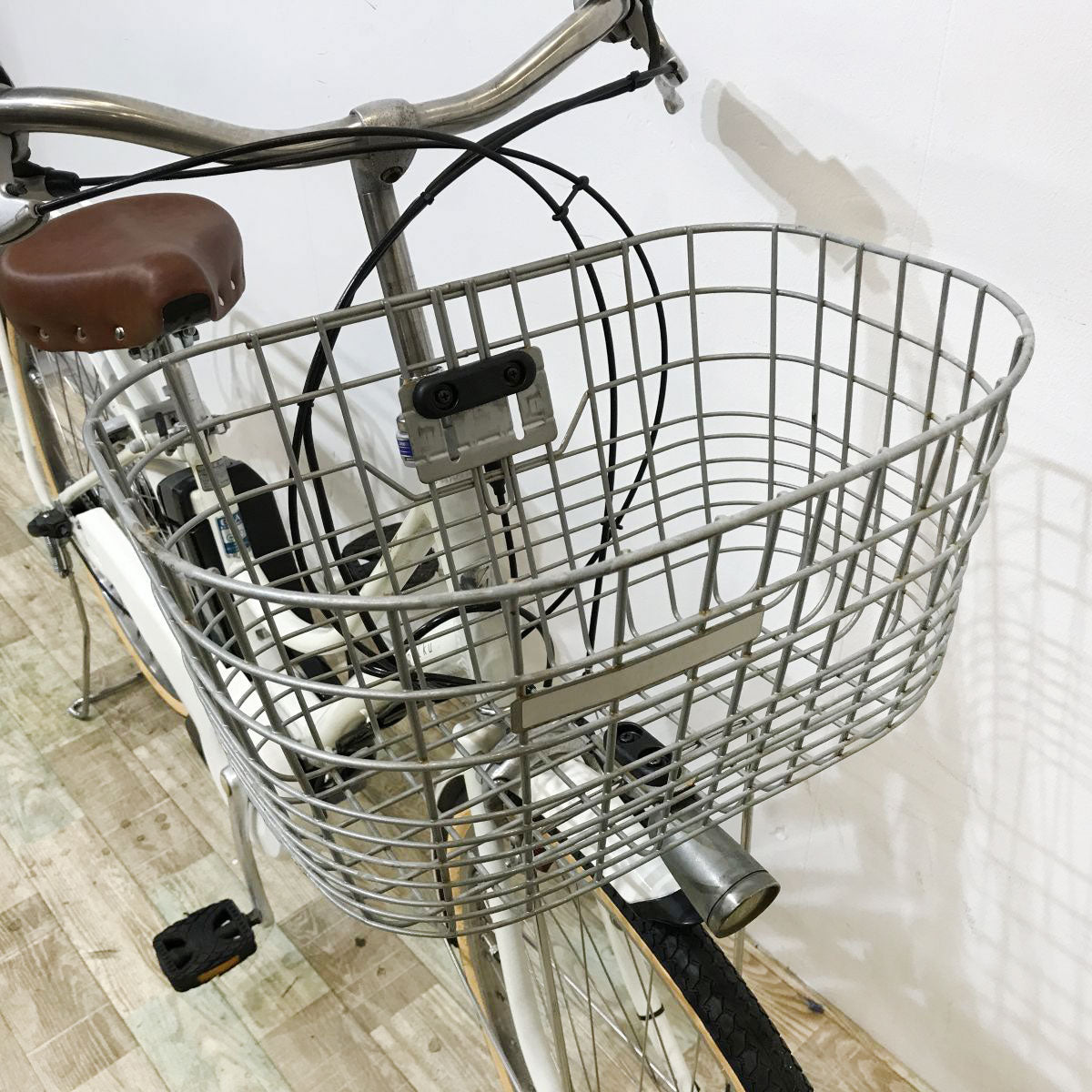 ブリヂストン アシスタポルク ホワイト 26インチ KJ127 【中古車】