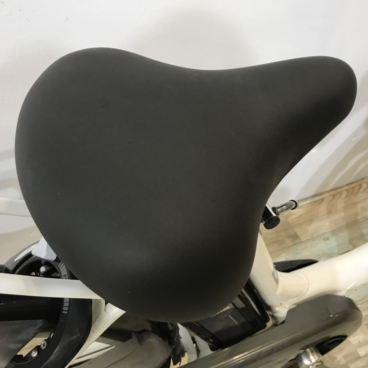 中古電動自転車 ヤマハ PAS チア ホワイト 26インチ KK009
